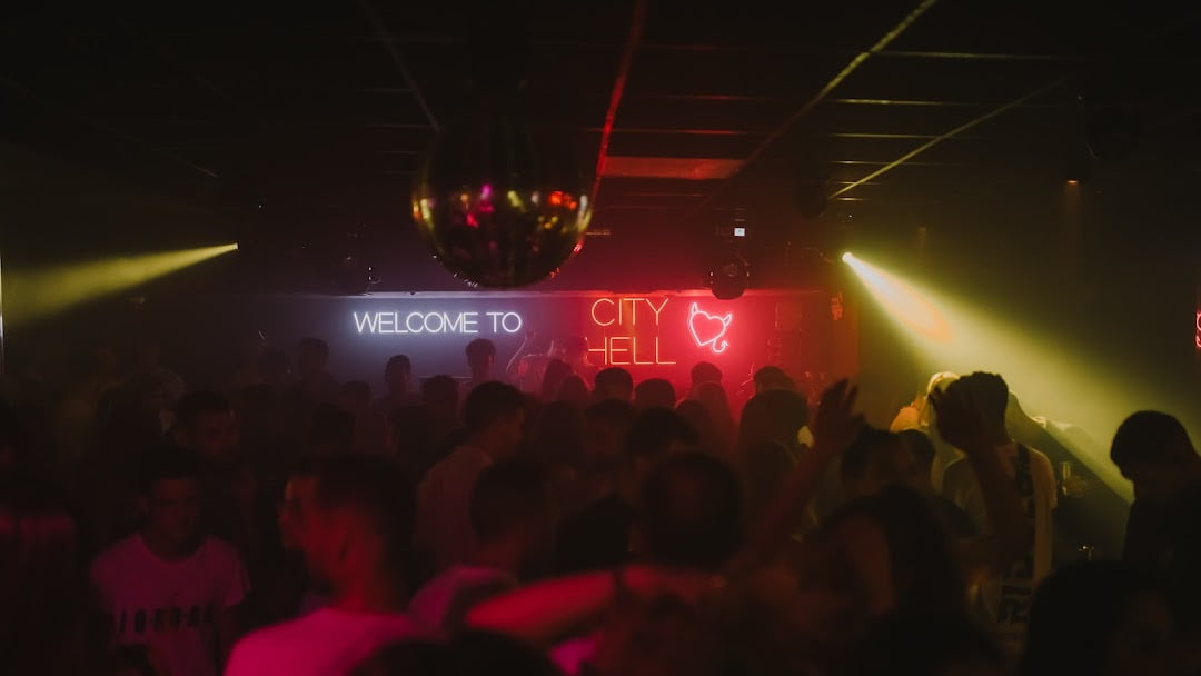 city hall night club salou